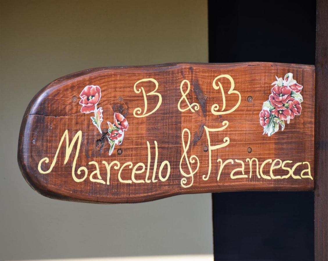 B&B Marcello & Francesca 우르비노 외부 사진